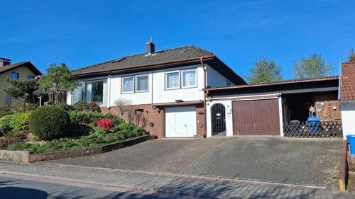 Foto - Haus Erbach beste Lage, 830qm Grund ,2x Garage +Carport v. Privat