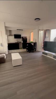 Foto - Freie, großzügige 3-Zimmer-Wohnung