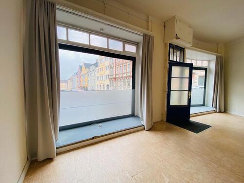 Foto - Lichtdurchfluteter Laden Büro - 450,00&nbsp;EUR Kaltmiete, ca.&nbsp; 35,00&nbsp;m&sup2;