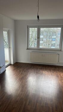 Foto - Helle 3-Zimmer-Wohnung mit Balkon in Laatzen