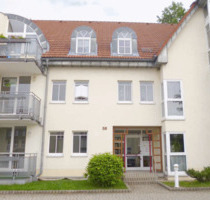 moderne helle 2 Raumwohnung mit Balkon - Oederan