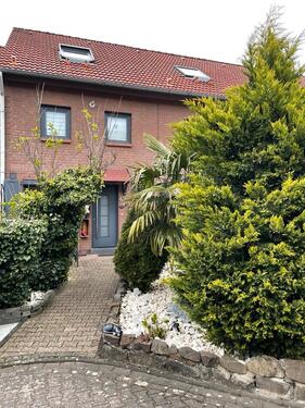 Foto - Modernisiertes Reihenhaus mit Wintergarten in ruhiger Lage