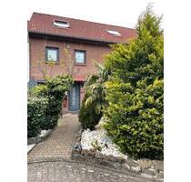 Modernisiertes Reihenhaus mit Wintergarten in ruhiger Lage - Langenfeld (Rheinland)