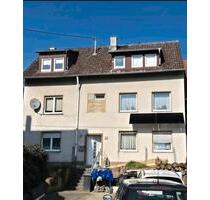 Geräumiges Einfamilienhaus mit viel Potenzial - Diez