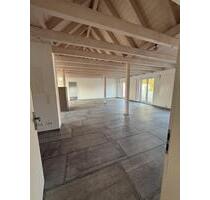 Große helle Wohnung zur Miete in Zirndorf