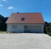 Charmante 3-Zimmer Wohnung - 850,00&nbsp;EUR Kaltmiete, ca.&nbsp; 94,00&nbsp;m&sup2; in Haßfurt (PLZ: 97437)