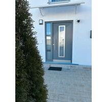 Traumhafte Neubauwohnung in bester Lage in Postbauer-Heng