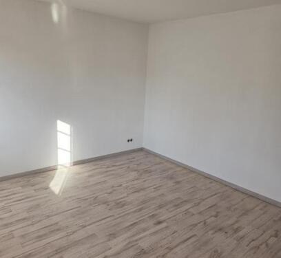 Foto - O212W2: Sanierte 2-Raum-Wohnung mit Balkon in Eisleben