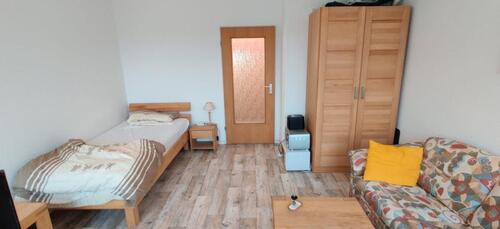 Foto - 1 Zimmer Dachgeschoßwohnung zur Miete in Osnabrück