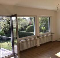 Erstbezug nach Sanierung 4 Zimmer Süd-Balkon Garage Köln-Ostheim