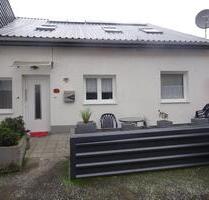 ZU VERMIETEN -TOLLE 3 Zimmer KB-Wohnung in 55606 Kirn mit PV