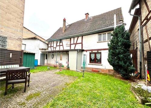 Foto - 6 Zimmer Bauernhaus, Landhaus zum Kaufen in Gückingen