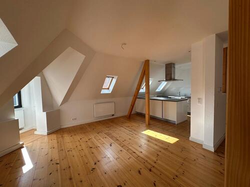 Foto - Wunderschöne Altbauwohnung in Hannovers Oststadt mit EBK