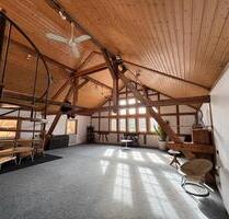 Außergewöhnlich charmantes Loft auf zwei Ebenen - Tübingen