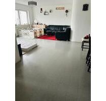 2 Zimmerwohnung mit EBK und 2 Balkonen in Aschaffenburg-Damm