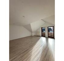 Großzügig geschnittene 3 Zimmer-Wohnung mit Südbalkon - Meitingen