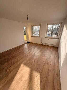 Foto - Helle 3-Zimmer-Wohnung (63 qm) in familienfreundlicher Lage