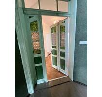 Schöne 3–3,5-Zimmer-Wohnung mit großer Küche und großzügigem Flur - Bremerhaven