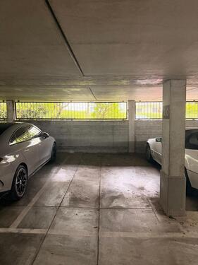 Foto - Tiefgaragenstellplatz in Stuttgart Süd