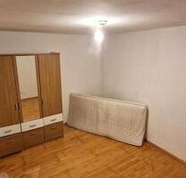 Ein Zimmer, Mindestvertragslaufzeit 1 Jahr - Günzburg