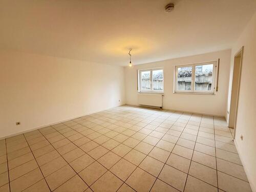 Foto - Helle 1,5-Zimmer-Souterrain-Wohnung (44 m²) in Rastatt-Rauental