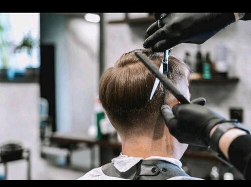 Foto - Friseur Salon - 10,00&nbsp;EUR Kaltmiete,