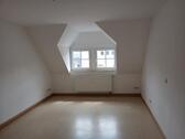 Foto - Stilvolle 3-Zimmer-DG-Wohnung - 650,00 EUR Kaltmiete,