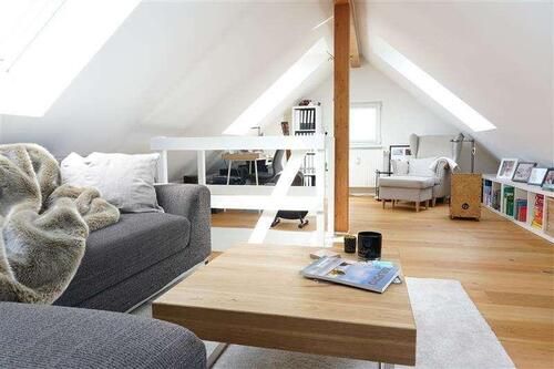 Foto - 3.5 Zimmer Maisonettenwohnung zur Miete in Stuttgart