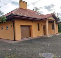 Einfamilienhaus mit großem Grundstück in Warschau - Solingen Mitte