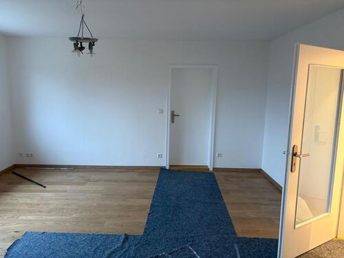 Foto - Dachgeschosswohnung - 950,00 EUR Kaltmiete,