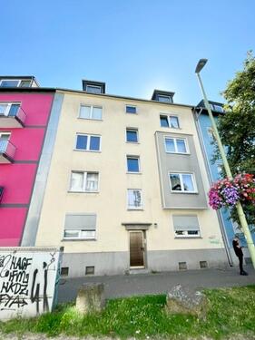 Foto - Zentrale Lage ! Moderne 2 Zimmer Wohnung mit Einbauküche, Waschmaschine und Badewanne