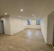 4 Zimmer Wohnung 1. OG - 1.495,00&nbsp;EUR Kaltmiete, ca.&nbsp; 113,00&nbsp;m&sup2; in Riedering (PLZ: 83083)