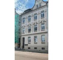 Wohnen im 3Fam.-Haus, gepflegter Umgeb. am Stadtrand von Bernburg - Bernburg (Saale)