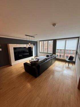 Foto - Möblierte 2-Zimmer-Wohnung in Zentrum- West 