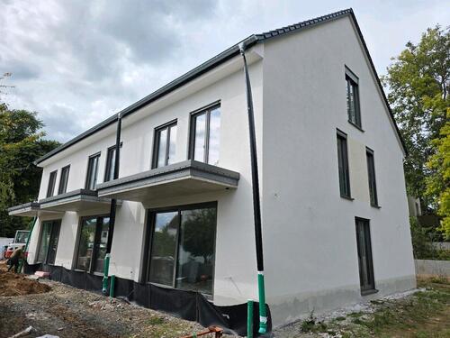 Foto - Einfamilienhaus zur Miete in Wiesbaden