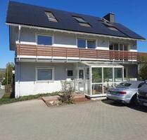 BürosPraxis (4 Räume) mit 2-Zimmer-Wohnung - Nieder-Olm