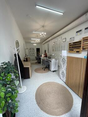 Foto - 12 Zimmer Mehrfamilienhaus, Wohnhaus in Helmenzen