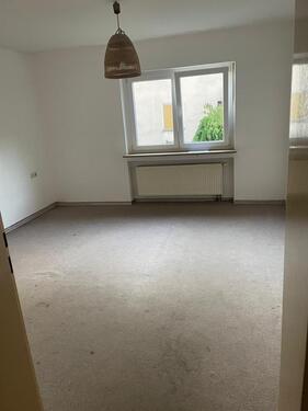 Foto - 4 Zimmer Erdgeschoßwohnung zur Miete in Albertshofen
