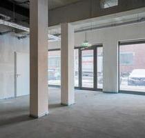 Neubau-Erstbezug: Charmante Gewerbefläche an der Kieler Hörn