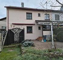 Doppelhaushälfte zu Verkaufen - 380.000,00&nbsp;EUR Kaufpreis, ca.&nbsp; 110,00&nbsp;m&sup2; in Reutlingen (PLZ: 72770) Reutlingen-Betzingen