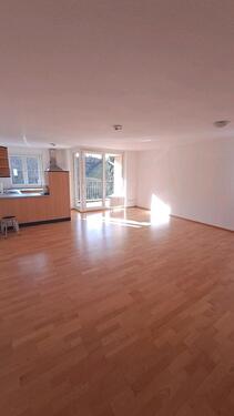 Foto - von Privat - 2 Zimmer-Wohnung hell und gemütlich