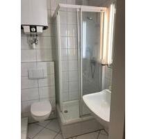 sonnige und ruhige 2-Zimmer-Wohnung am Park mit Balkon - Wilhelmshaven