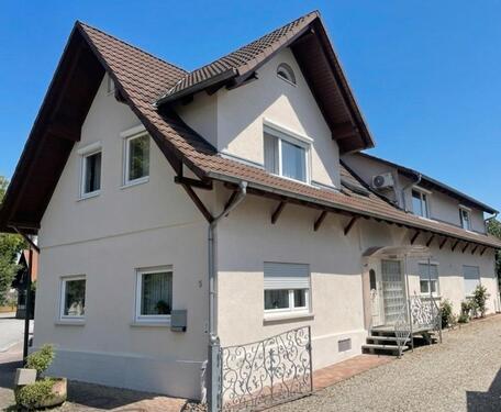 Foto - Zweifamilienhaus - 365.000,00&nbsp;EUR Kaufpreis, ca.&nbsp; 218,00&nbsp;m&sup2;