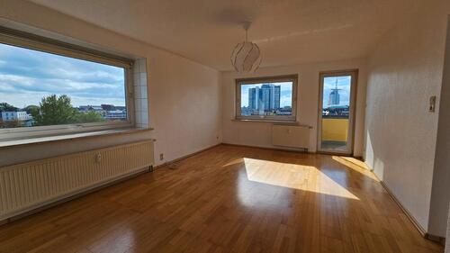 Foto - 3-Zi.-Wohnung mit Balkon & Aufzug – Bremerhaven Mitte Havenwelt