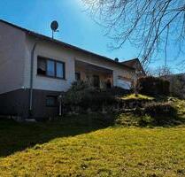 Freistehendes Einfamilienhaus mit traumhaftem Weitblick - Scheßlitz