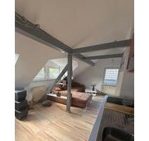 Dachgeschoss Studiowohnung - 450,00&nbsp;EUR Kaltmiete, ca.&nbsp; 60,00&nbsp;m&sup2; in Lennestadt (PLZ: 57368)