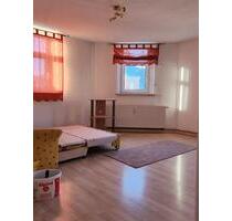 4-Zimmer-Wohnung mit EBK, renovierungsbedürftig - Falkenstein/Vogtland