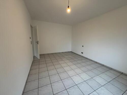 Foto - Erdgeschoßwohnung in Großwallstadt zum Kaufen