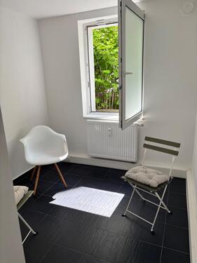 Foto - schöner Büroraum zu vermieten - 500,00&nbsp;EUR Kaltmiete, ca.&nbsp; 6,00&nbsp;m&sup2;