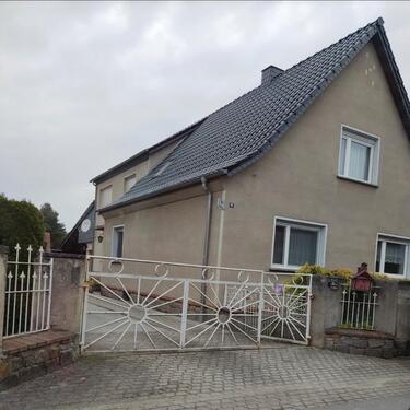 Foto - Haus in Hosena zu verkaufen - 170.000,00&nbsp;EUR Kaufpreis, ca.&nbsp; 180,00&nbsp;m&sup2;